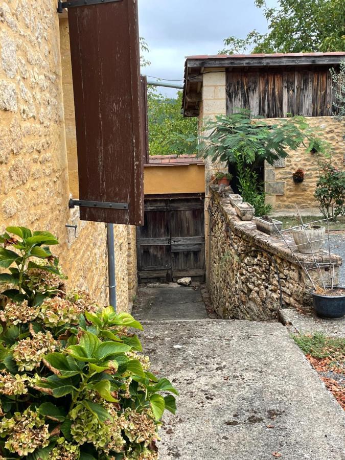 Holidayhome For 6 Persons At Ferme La Geneste Coux-et-Bigaroque-Mouzens Exterior photo
